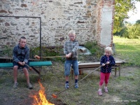 img00017.jpg